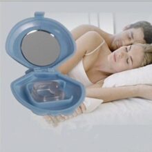 New 1pc Silicon With Shell Sleeping Aid Equipment Anti Snore Ceasing Stopper Case Anti-Snoring Free Nose Clip Health Hot Selling New 1pc Silicon With Shell Sleeping Aid Equipment Anti Snore Ceasing Stopper Case Anti-Snoring Free Nose Clip Health Hot Selling