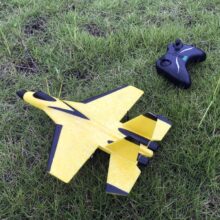 2.4G Glider RC drone SU35 Fixed wing airplane Hand Throwing foam dron Electric Remote Control Outdoor RC Plane toys for boys F22 2.4G Glider RC drone SU35 Fixed wing airplane Hand Throwing foam dron Electric Remote Control Outdoor RC Plane toys for boys F22