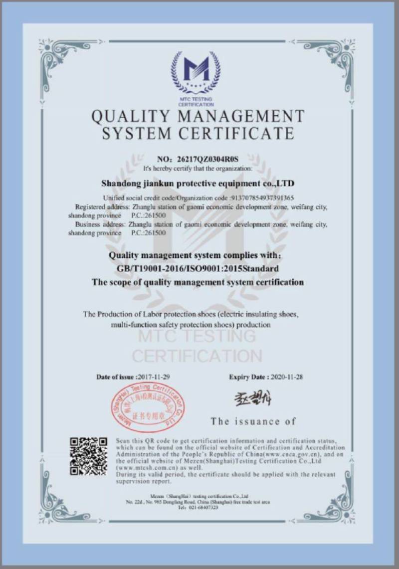 Dropshipping Indestructible Men Safety Shoes Steel Toe Casual Shoes Puncture-Proof Light Weight Work Safety Sneakers For Men